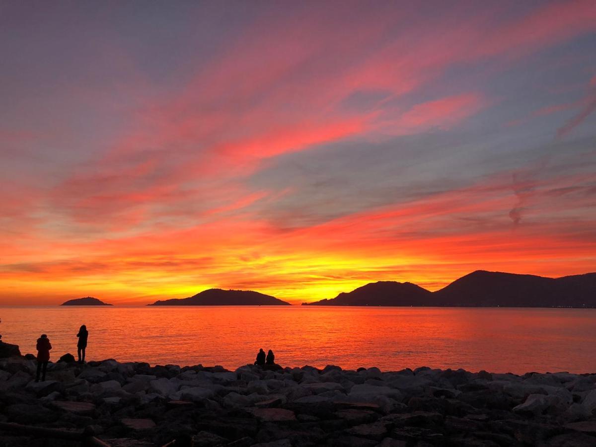 Il Frantoio Di Olimpia Hotel Lerici Bagian luar foto